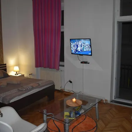 Centar 2 Apartmán *